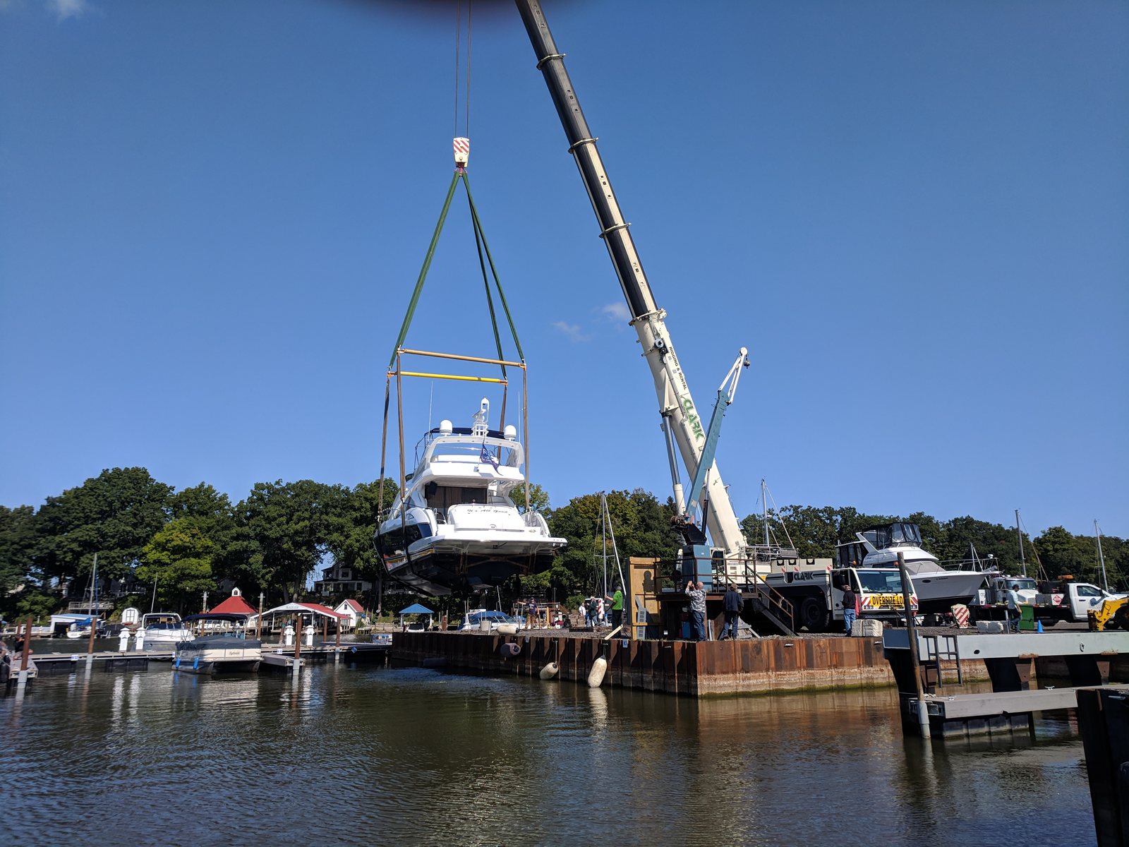 Boat haul-out service